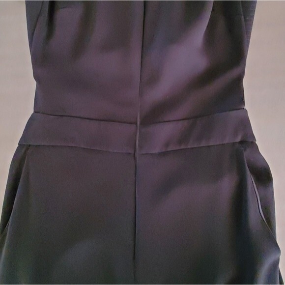 A.L.C. Black Open Back Scoop Neck Front Zip Jumpsuit size 2 - Picture 8 of 10